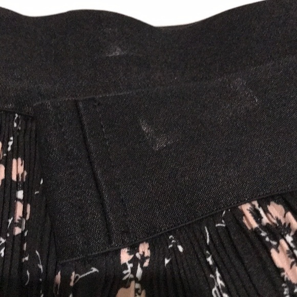 Le Gali Black Pink Floral Pleated Midi Skirt Lace Hem Pull-On Size M - Picture 16 of 16